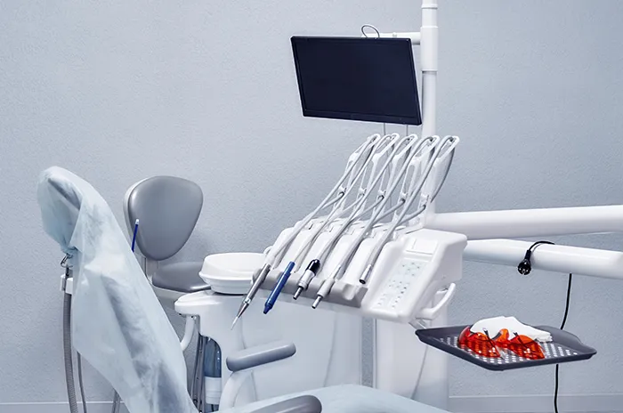 Dental & Clinic